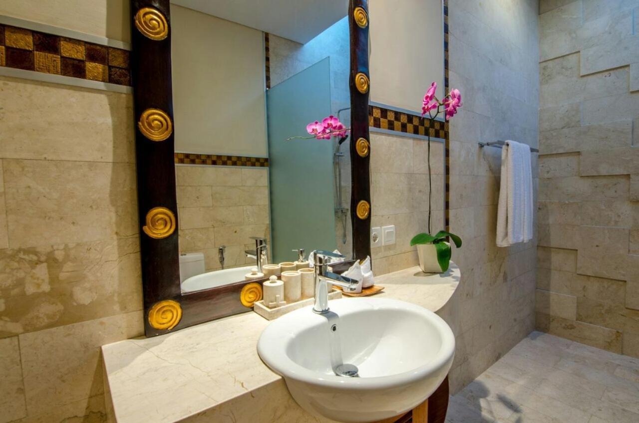 Kesari Haven Villa ซานูร์ ภายนอก รูปภาพ